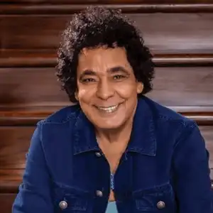 image of singer محمد منير